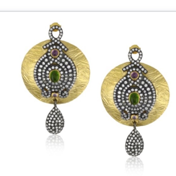 Vintage-Inspired Gold and Silver Medallion Earrings - Picture 2 of 13